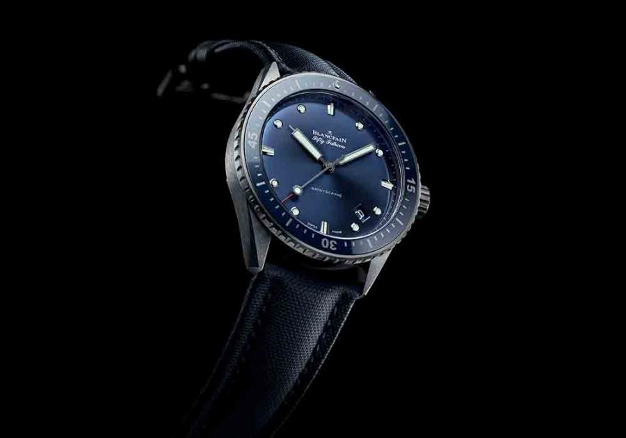 Blancpain Fifty Fathoms Bathyscaphe Céramique Plasma Grise